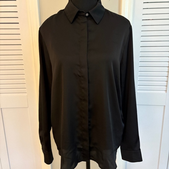 J.Crew Black Button Down Blouse Size Small - Picture 1 of 3